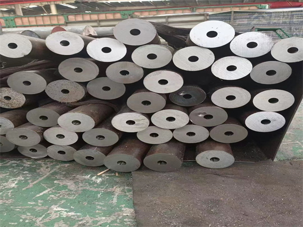 廠家現(xiàn)貨供貨304不銹鋼無縫管 304L不銹鋼管316L不銹管